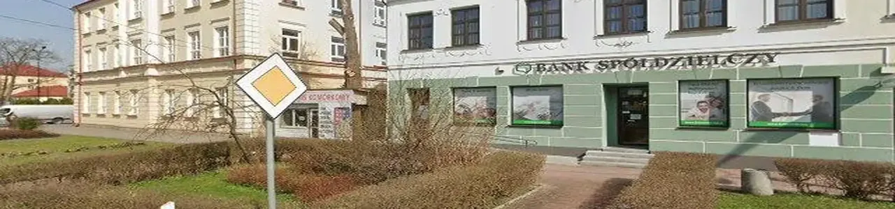 Zdjęcie placówki Alior Banku przy placu Wolności w Nisku