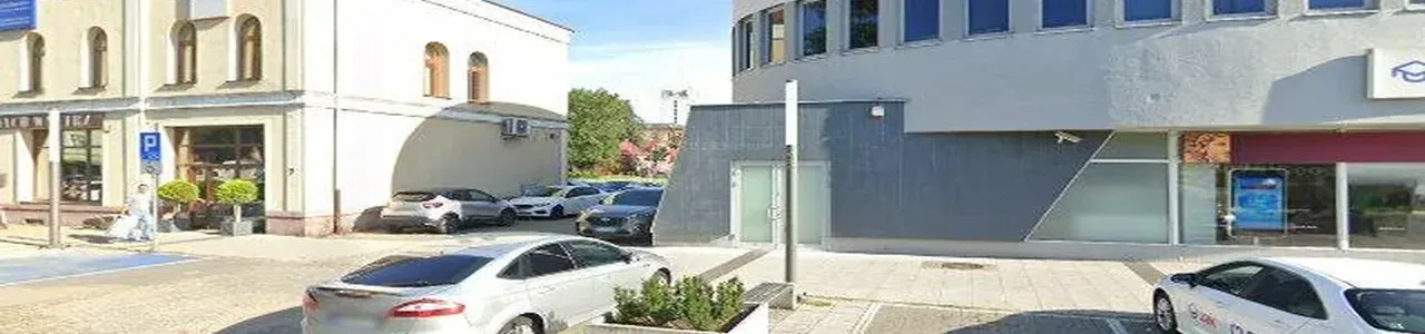 Zdjęcie placówki Alior Banku przy placu Konstytucji 3 Maja w Pile