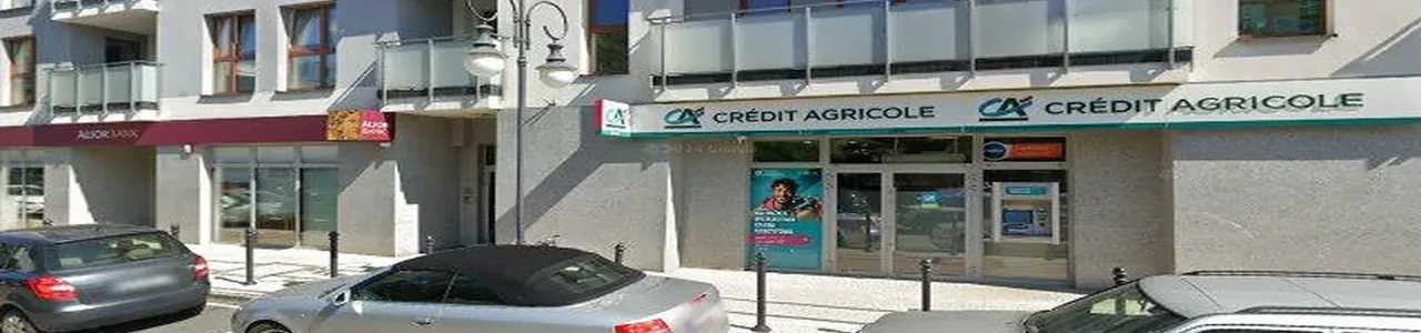 Zdjęcie placówki Alior Banku przy ulicy Kościelnej w Pruszkowie