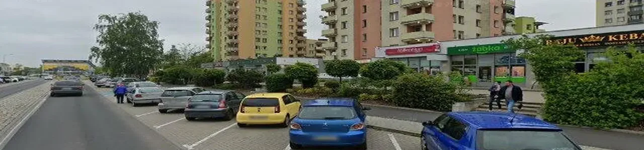 Zdjęcie placówki Banku Millennium przy ulicy Wojska Polskiego w Kędzierzynie-Koźlu