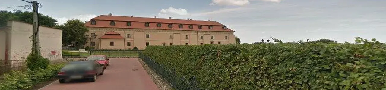 Zdjęcie placówki Banku Millennium przy ulicy Rynek w Niepołomicach