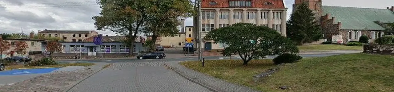 Zdjęcie placówki Banku Spółdzielczego przy ulicy Targowej w Banie.