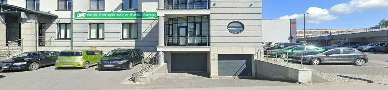 Zdjęcie jednej z buskich-zdrojskich placówek banku spółdzielczego