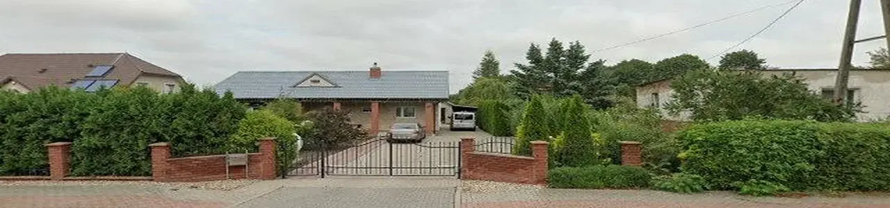 Zdjęcie placówki Banku Spółdzielczego w Cedry Wielkiej przy ulicy M. Płażyńskiego.