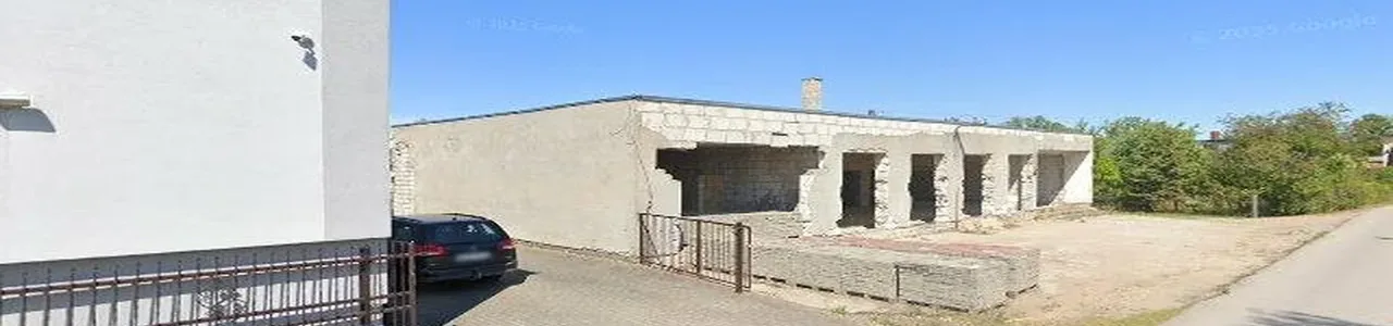 Zdjęcie placówki Banku Spółdzielczego w Czernicach Borowych przy ulicy Chełchowskiego w miejscowości Czernice Boroweul Chełchowskiego 8