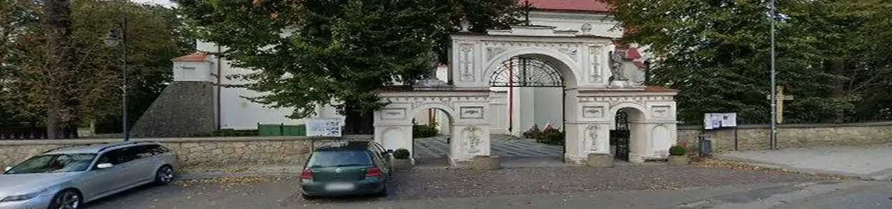 Zdjęcie placówki Banku Millennium przy ulicy Mickiewicza w Dynowie