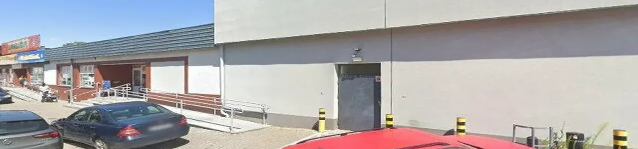 Zdjęcie placówki Banku Spółdzielczego w Jelczu-Laskowicach przy ulicy Oławskiej