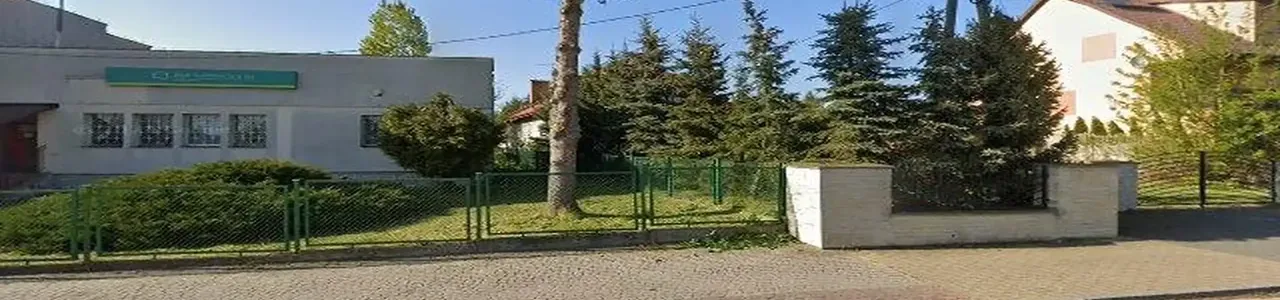 Zdjęcie jednej z placówek banku spółdzielczego w Kazanowie