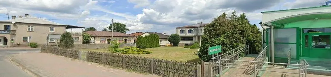 Zdjęcie placówki Banku Spółdzielczego w Kraszewicach przy ulicy Wieluńskiej.