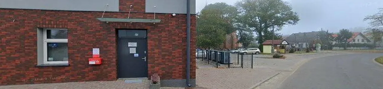 Zdjęcie placówki Banku Spółdzielczego w Lichnowach przy ulicy Tczewskiej.