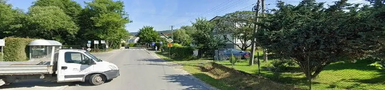 Zdjęcie placówki Banku PKO przy ulicy Piłsudskiego w Łodygowicach