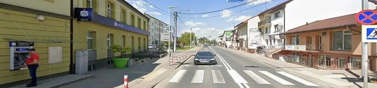 Zdjęcie placówki Banku Spółdzielczego przy ulicy Moniuszki w Makowie Mazowieckim