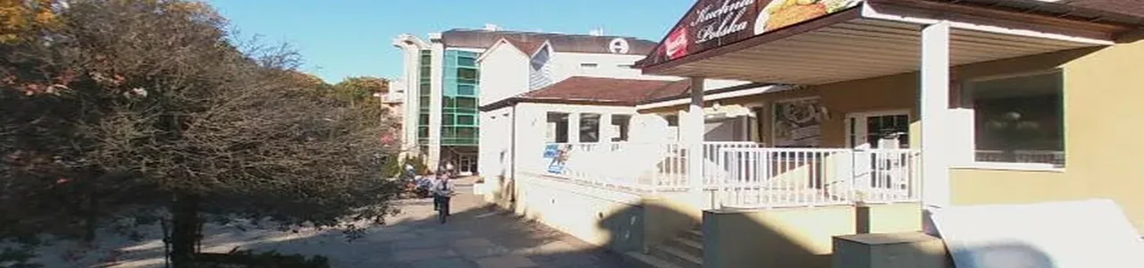 Zdjęcie placówki Banku Spółdzielczego w Międzyzdrojach przy ulicy Światowida.