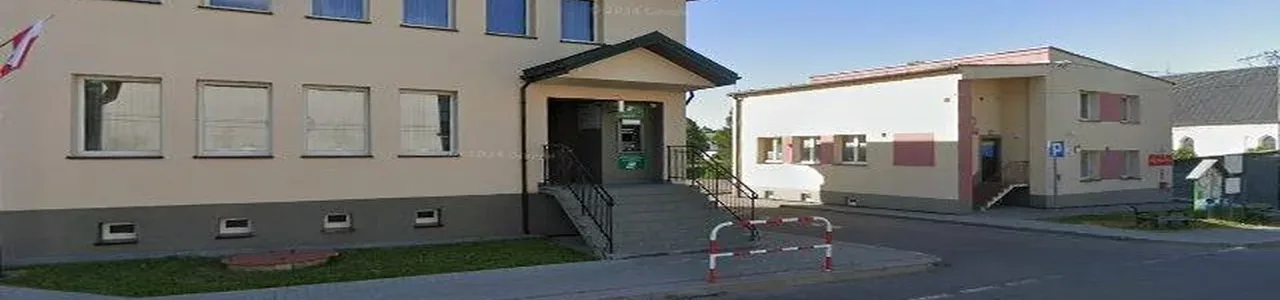 Zdjęcie jednej z moszczenickich placówek spółdzielczej grupy bankowej