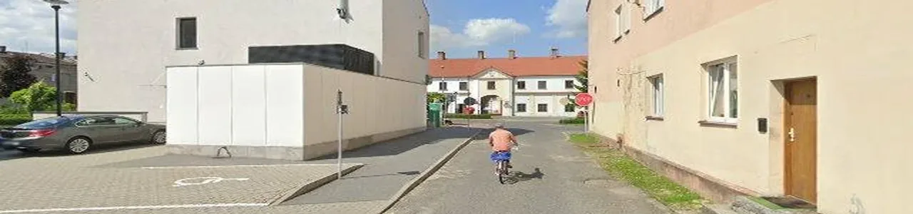 Zdjęcie placówki Banku Spółdzielczego przy ulicy Rynek w Oleszycach