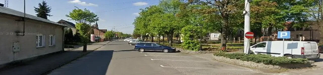 Zdjęcie placówki Banku Spółdzielczego w Osjakowie przy ulicy Targowej.