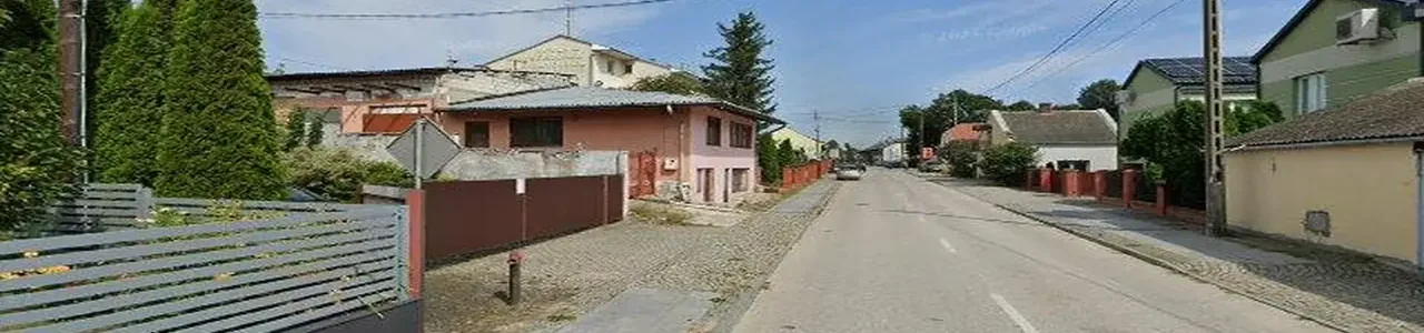 Zdjęcie placówki Banku Spółdzielczego przy ulicy Długiej w Ożarowie