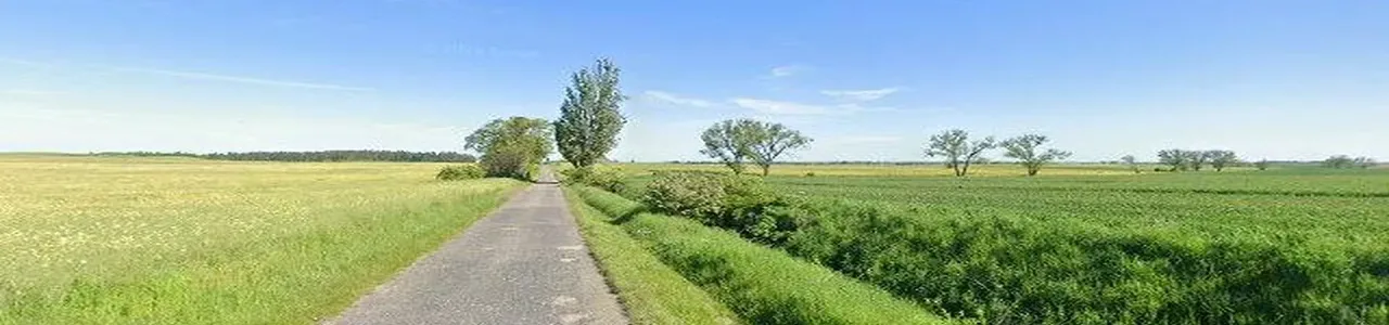 Zdjęcie placówki Banku Spółdzielczego w Przelewicach przy ulicy Wspólnej.