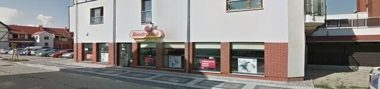 Zdjęcie placówki Banku Spółdzielczego przy ulicy Rynek w Puszczykowie