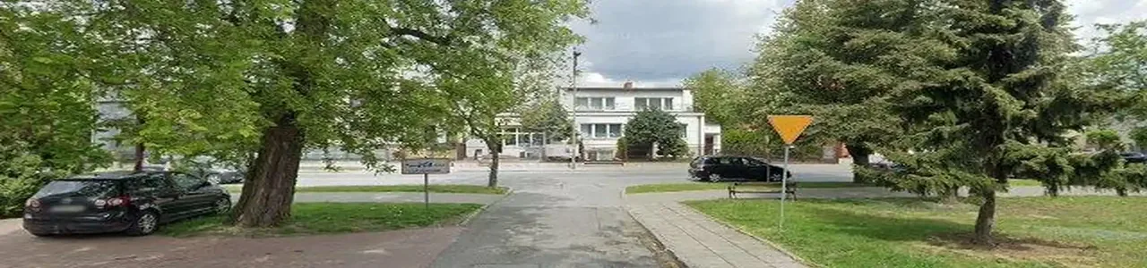 Zdjęcie jednej z placówek banku spółdzielczego w Rawie Mazowieckiej