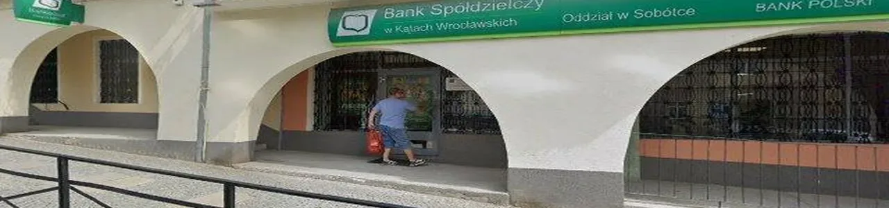 Zdjęcie placówki Banku Spółdzielczego przy ulicy Mickiewicza w Sobótce