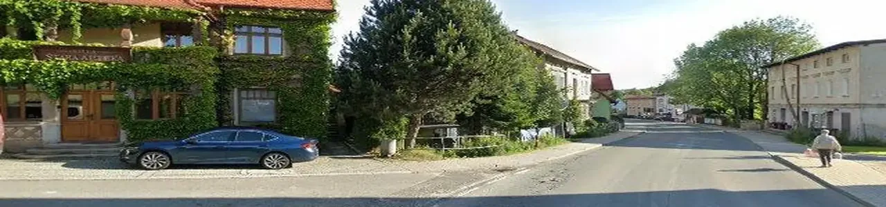 Zdjęcie placówki Banku Spółdzielczego w Stroniu Śląskim przy ulicy Kościuszki.