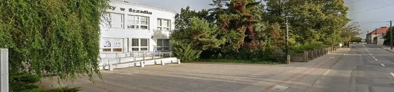 Zdjęcie jednej z placówek banku spółdzielczego w Szadku