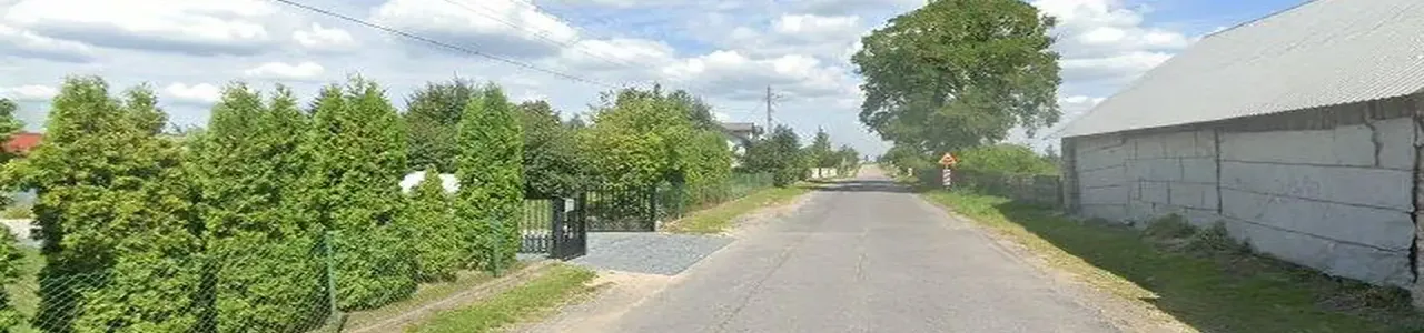 Zdjęcie placówki Banku Spółdzielczego przy ulicy Kochanowskiego w Wiśniowej.