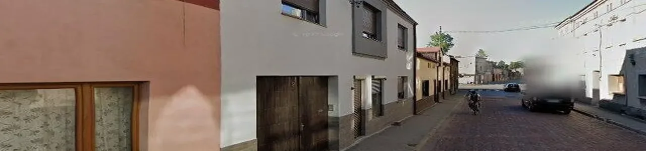 Zdjęcie placówki Banku Spółdzielczego przy ulicy Koziegłowskiej w Woźnikach