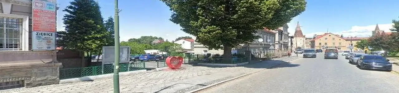 Zdjęcie jednej z placówek banku spółdzielczego w Ziębicach