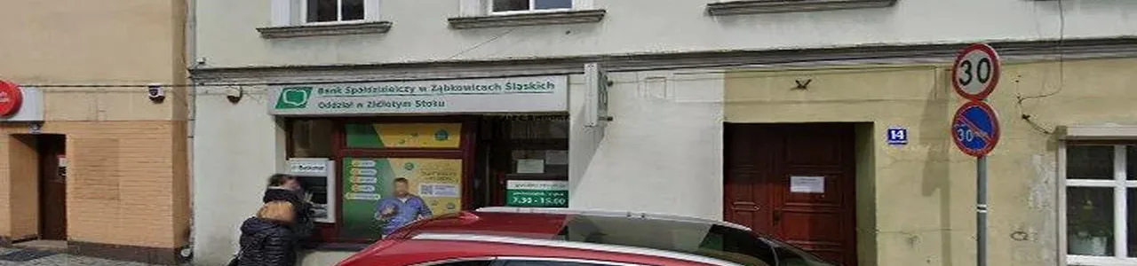 Zdjęcie placówki Banku Spółdzielczego przy ulicy Wojska Polskiego w Złotym Stoku