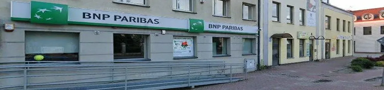 Zdjęcie placówki BNP Paribas Bank Polska S.A. przy ulicy G. Narutowicza w Białej Podlaskiej