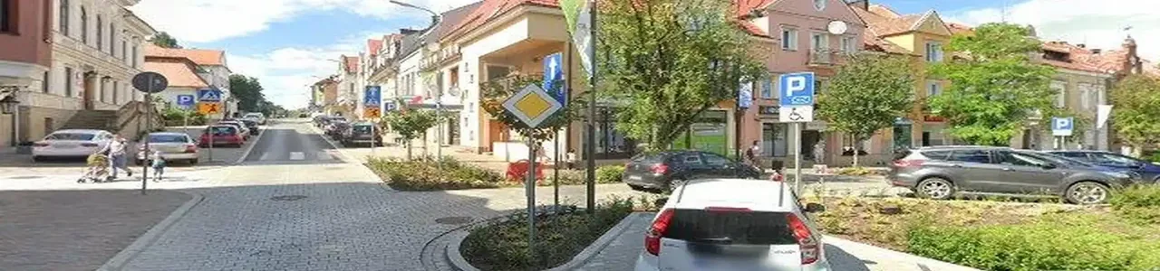 Zdjęcie placówki BNP Paribas Bank Polska S.A. przy ulicy Rynek w Myślenicach