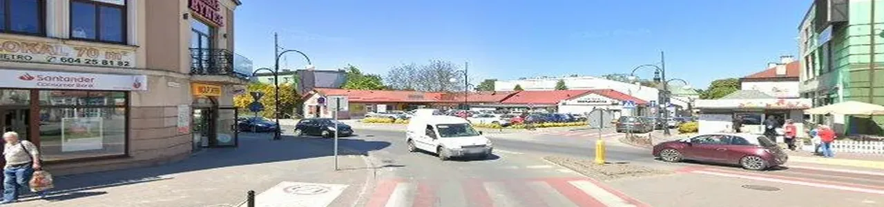 Zdjęcie placówki Credit Agricole przy placu Tadeusza Kościuszki w Jędrzejowie