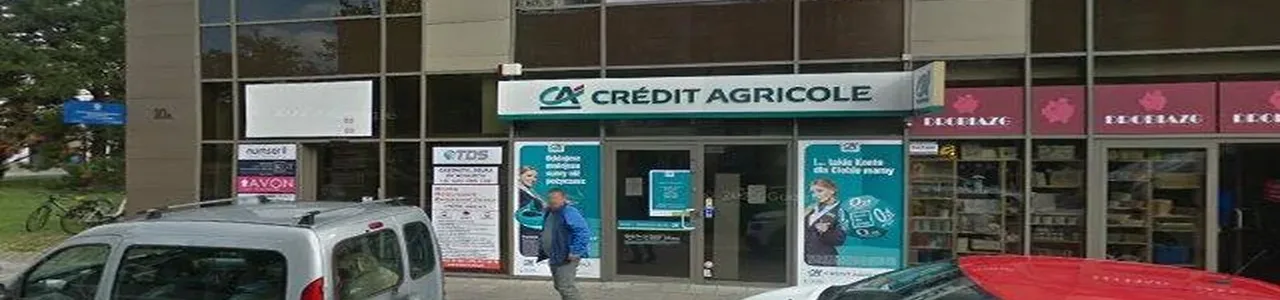 Zdjęcie placówki Credit Agricole przy ulicy Adama Mickiewicza w Raciborzu