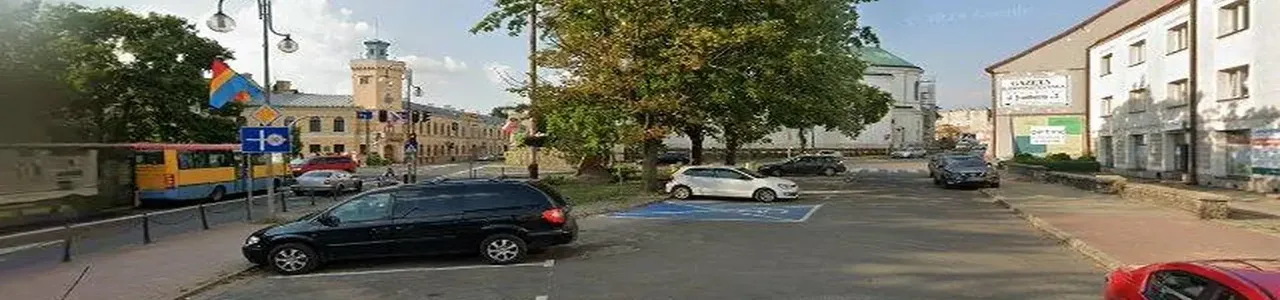 Zdjęcie placówki Credit Agricole przy placu 3 Maja w Radomsku