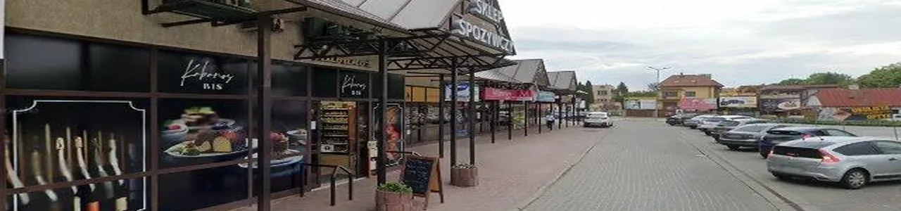 Zdjęcie placówki Credit Agricole przy ulicy Adama Mickiewicza w Sandomierzu