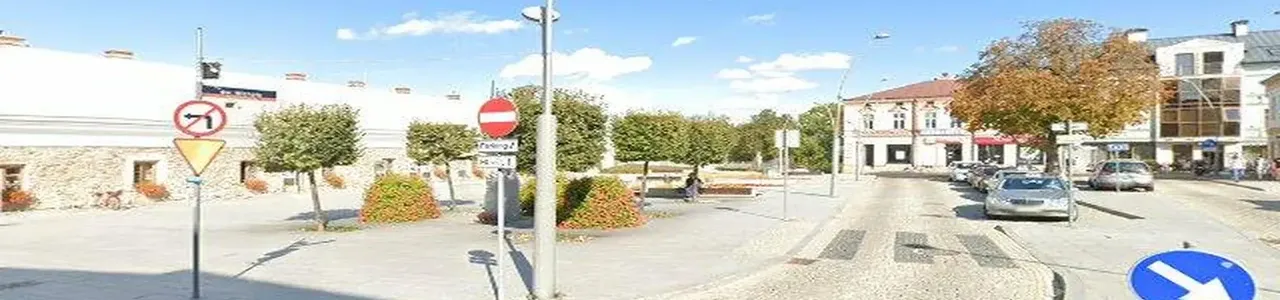 Zdjęcie placówki Credit Agricole przy ulicy Marszałka Józefa Piłsudskiego w Sanoku