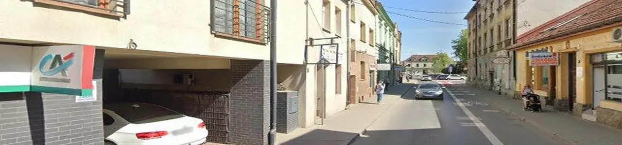 Zdjęcie placówki Credit Agricole przy ulicy Żwirki i Wigury w Skawinie