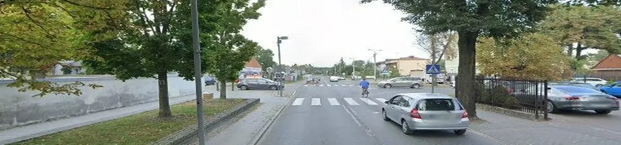 Zdjęcie placówki Credit Agricole przy ulicy Adama Mickiewicza w Węgrowie