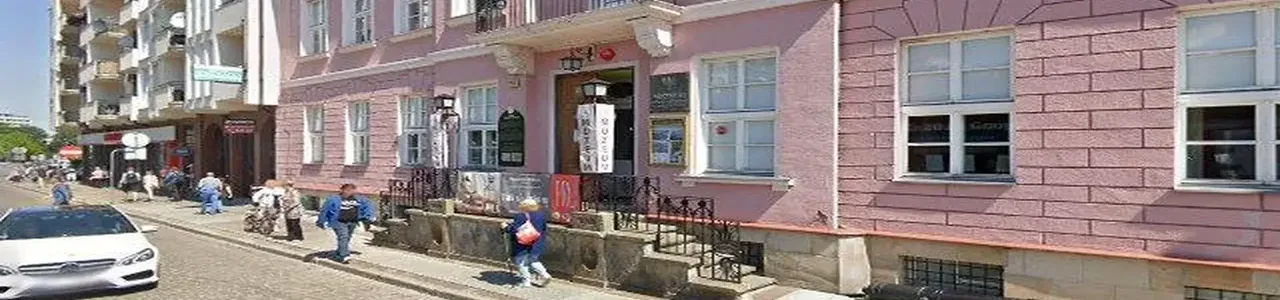 Zdjęcie placówki mBanku przy ulicy Armii Krajowej w Kołobrzegu