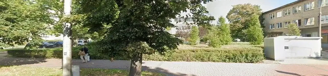 Zdjęcie placówki Banku Millenium przy ulicy Centralnej w Puławach