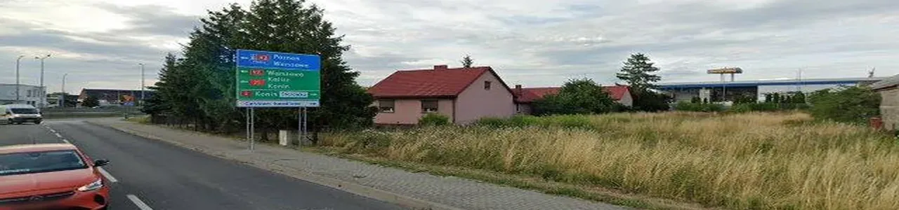 Zdjęcie placówki mBanku przy ulicy Ogrodowej w Starym Mieście.