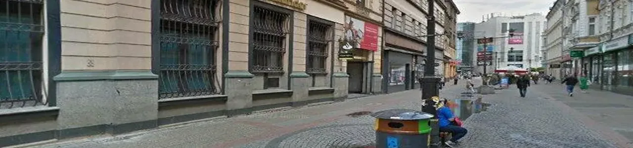 Zdjęcie placówki Banku Pekao przy ulicy Dworcowej w Bytomiu