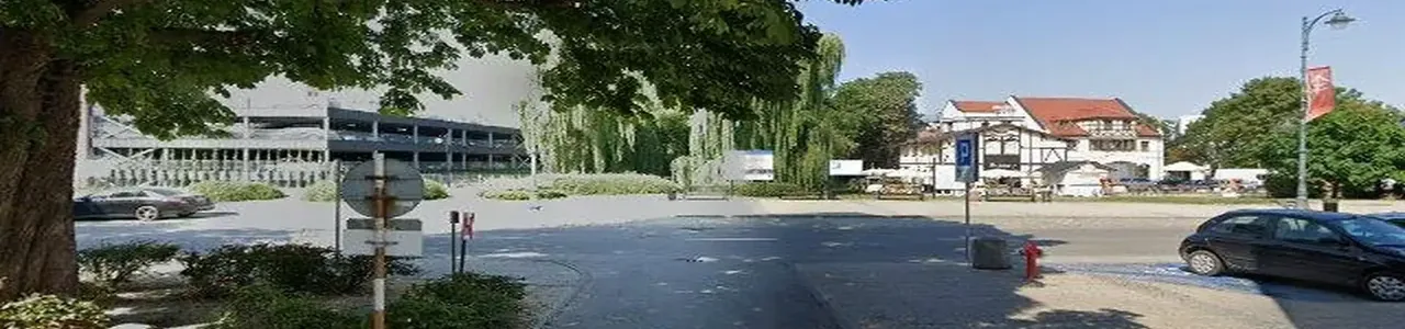 Zdjęcie placówki Banku Pekao w Malborku przy ulicy Piłsudskiego