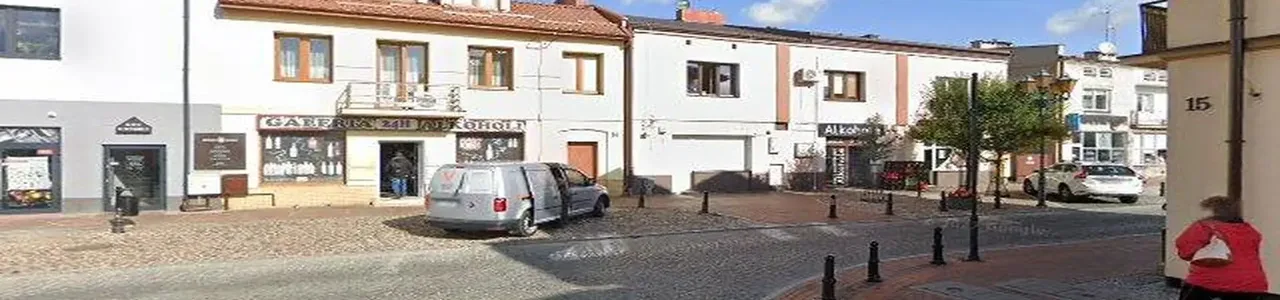 Zdjęcie placówki Banku Pekao w Wąrce przy Placu Czarnieckiego