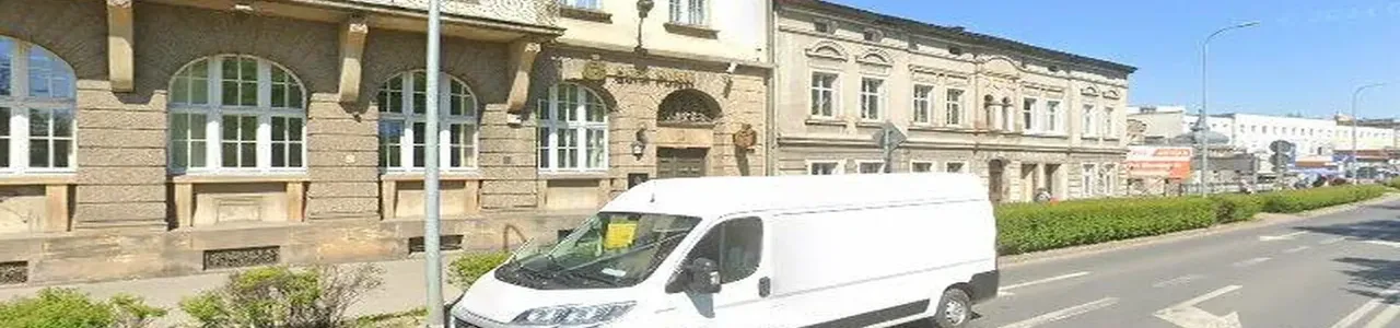 Zdjęcie placówki PKO Bank Polski przy ulicy Gen. Wł. Sikorskiego w Chełmży