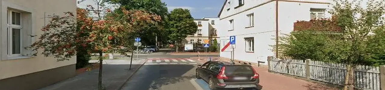 Zdjęcie placówki banku PKO Bank Polski przy ulicy Paderewskiego w Chodzieży