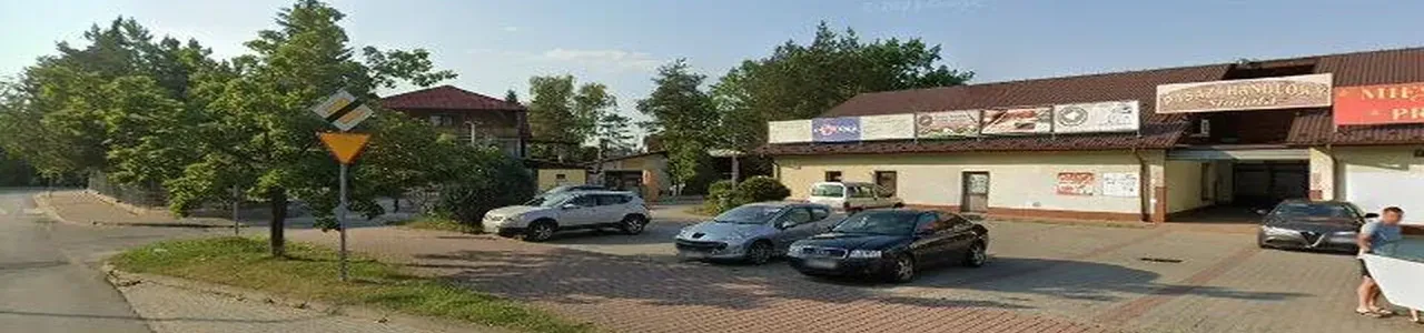 Zdjęcie placówki banku PKO Bank Polski przy ulicy Wincentego Witosa w Dobczycach