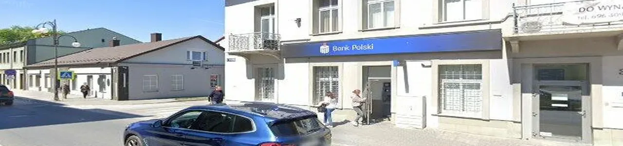 Zdjęcie placówki PKO Bank Polski przy ulicy 11 Listopada w Jędrzejowie